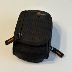 Lowepro Ridge 10 Pouch Black for Compact Digital Camera Bag